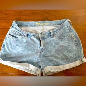 Old Navy. Tropical print jean shorts